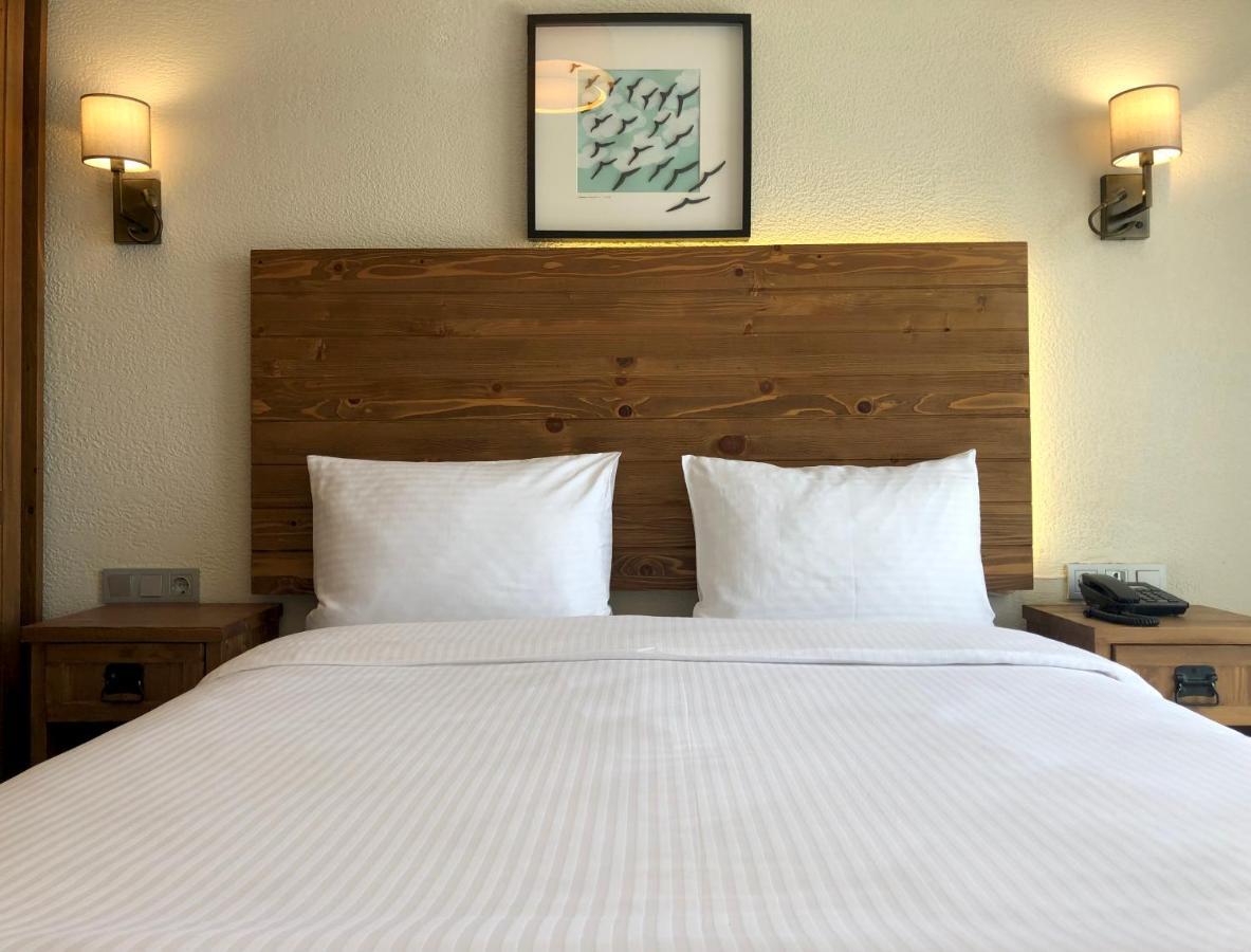 8 Rooms Hotel Γκελίμπολου Εξωτερικό φωτογραφία